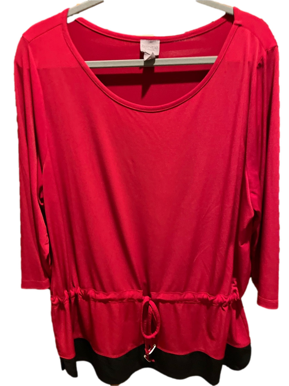 29. WOMENS CHICO’S 3/XL DETAIL TOP